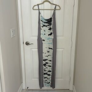 Young fabulous and broke size L maxi dress